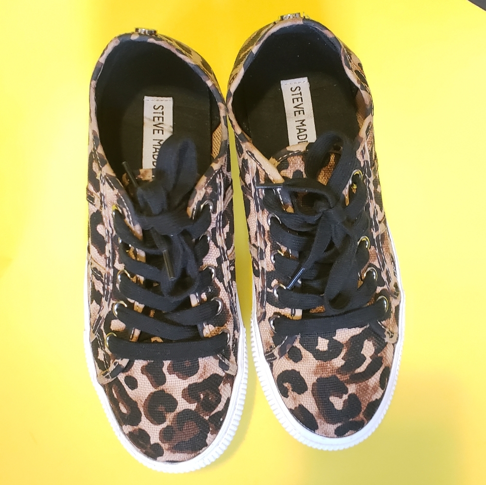 Steve Madden Emmi Leopard Print Platform S - image 1